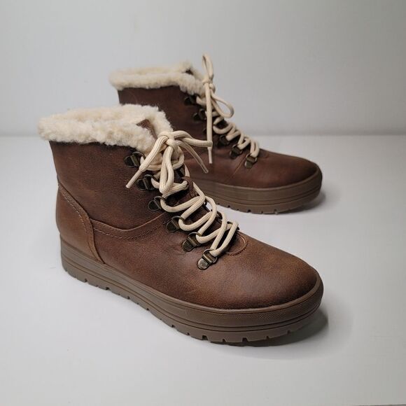 White mountain ankle boot - Picture 9 of 13